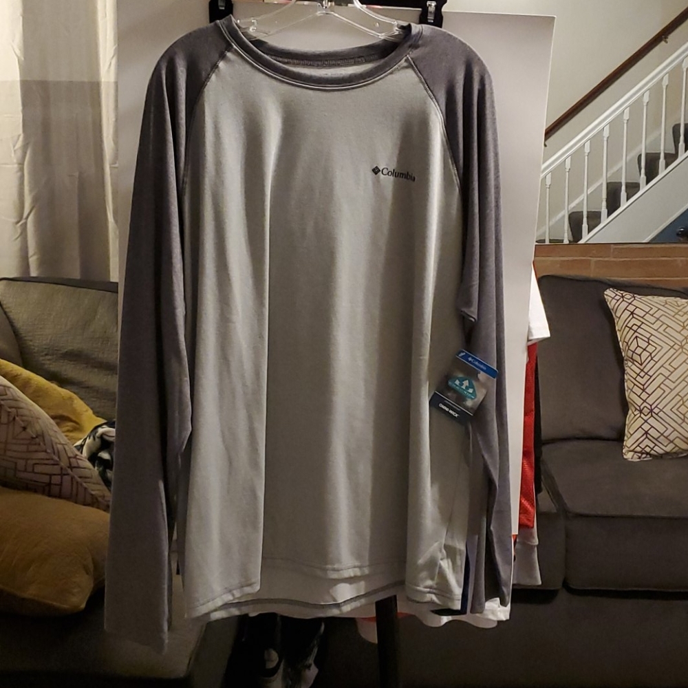 Columbia long sleeve shirt